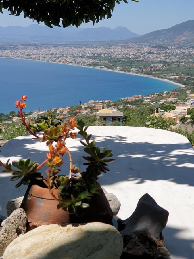 Unique View Apartment Kalamata Exterior photo