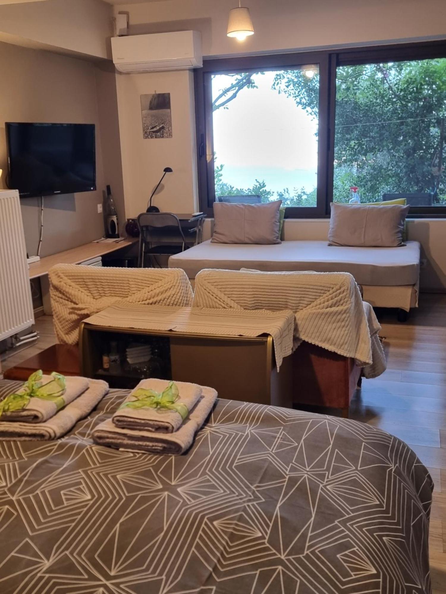Unique View Apartment Kalamata Exterior photo